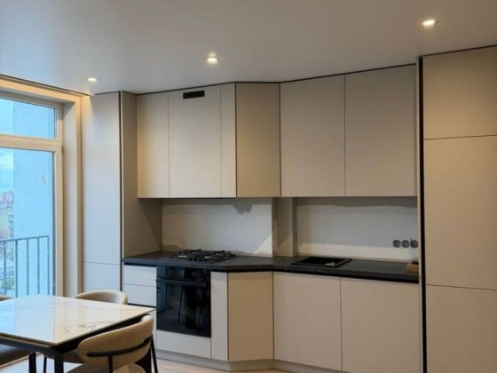 Продаж 2-кім квартири в ЖК В4 Ужгород