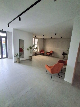 Продається 2-х кімнатна здана новобудова р-н ТЦ Майдан - фото 1