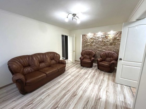 Продається 2-кімн квартира з ремонтом та меблями в Центрі Садгори Черновцы