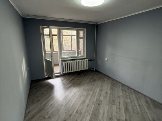 Продаж 2-х кімнатної панельки, по вул. Бульвар Героїв Крут 12! Черновцы