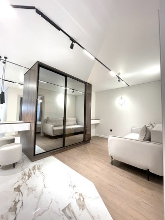 1кім.Площа Ринок - фото 1