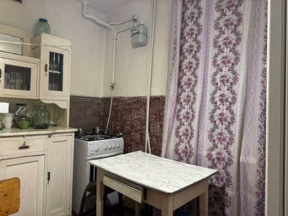 Продам 2к квартиру на 2му пов., 52кв.м., в цеглі, Київський р-н Полтава