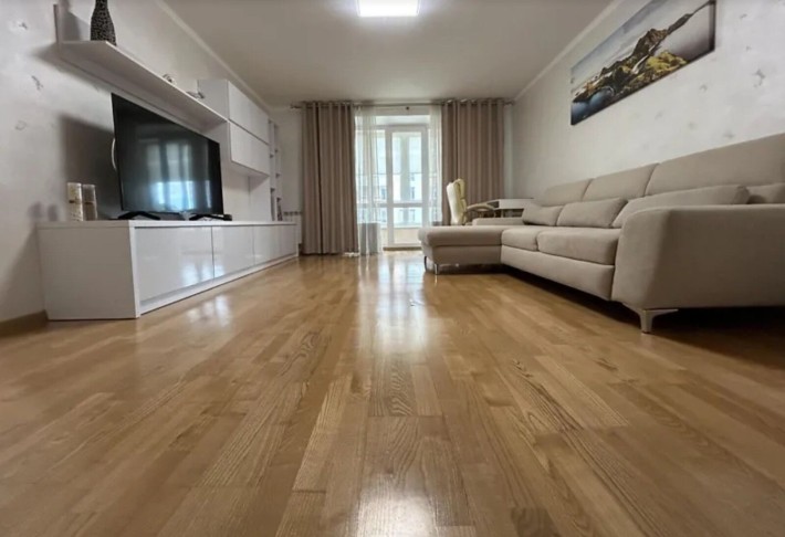 Квартира біля парку - фото 1