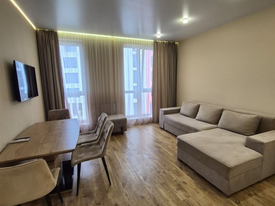 Продаж 1.5 кім.квартири ЖК" Квадрат " Ужгород