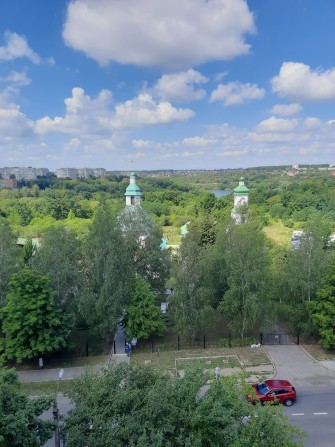 Продам гарну 1 кімнатну 35м2,Сади-2,можл.е-відновлення - фото 1