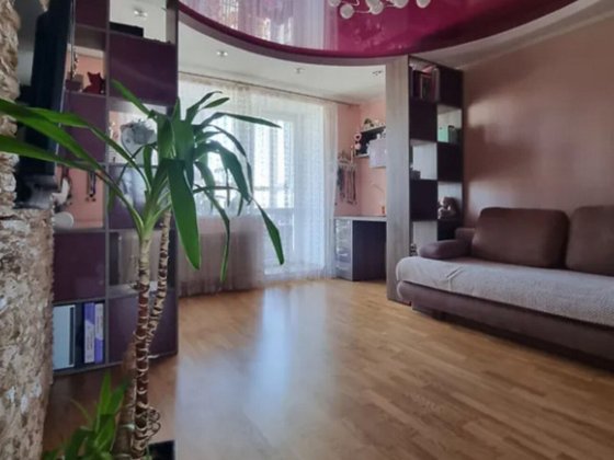 Продаж 2к квартири 64 кв. м на вул. Карпенка Тернополь