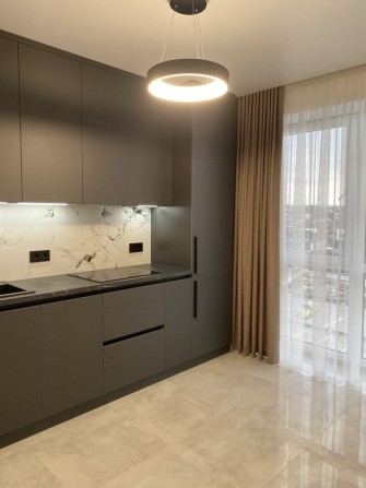 Продається затишна 1 квартира в ЖК Квітковий однокімнатна - фото 1