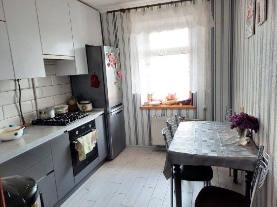 Продаж 4-кімнатна квартира в Цегляному будинку з ремонтом Суми