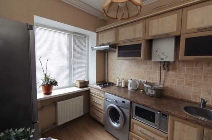 Продаж 1-кімнатної квартири вул. Троїцька (р-н парку Казка) - фото 1