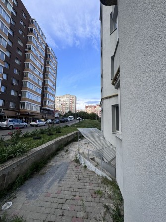 Продаж  однокімнатної квартири - фото 1