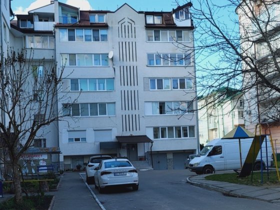 Продається 3кім квартира з видом на Став Тернополь