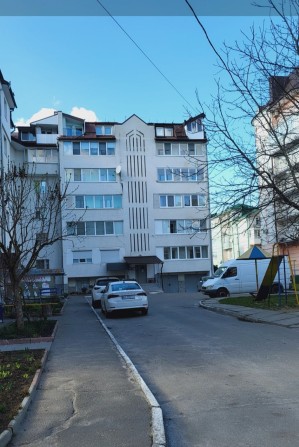 Продається 3кім квартира з видом на Став - фото 1