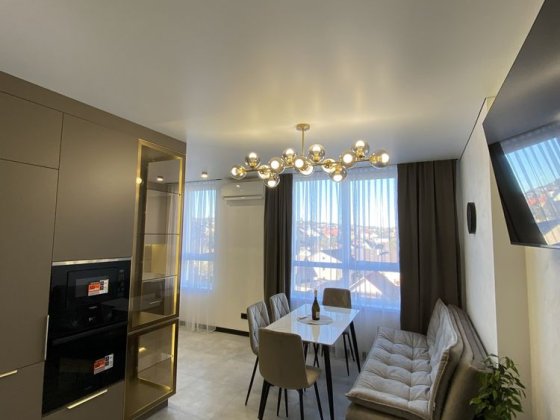 Унікальна новобудова в центральні частині міста Черновцы