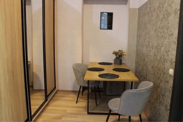 V 1-кімнатна біля Пивзаводу — заїжджай і живи! - фото 1