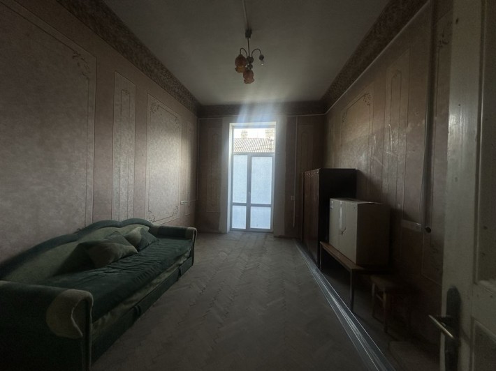 Продам 2х кімнатну квартиру в центрі - фото 1