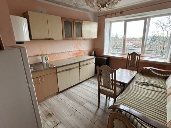 Продам квартиру по в. Лобачевськооо Ужгород