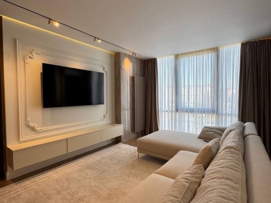 Продаж 3к квартири в ЖК Crystal Ужгород