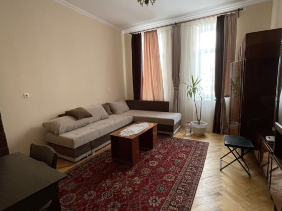 Продаж 2 кім. старий фонд вул.Ольжича Черновцы