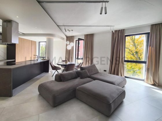 Продаж 3к квартири 115 кв.м / новобудова / вул. Собранецька, Центр Ужгород