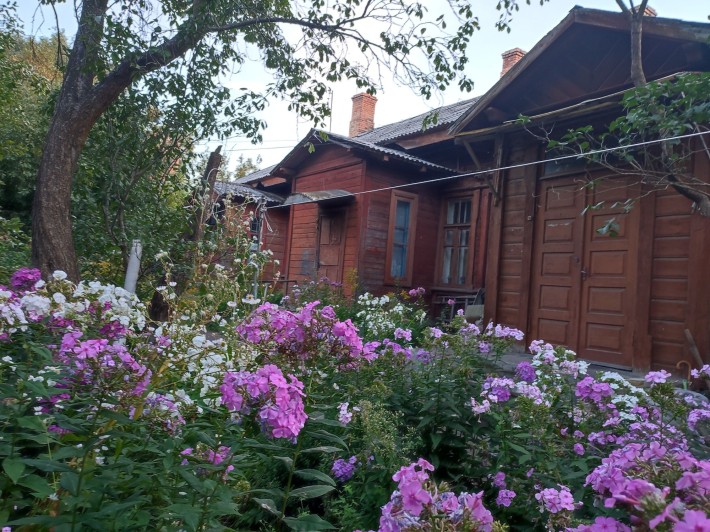 2х кімнатна квартира на землі в центрі міста, під ремонт - 23500 Дол С - фото 1