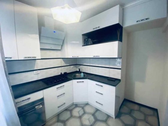 Продаж 3-кімнатної квартири по вул.Лихвинська Стінка (Гамалія) Сумы