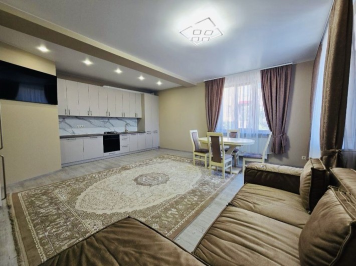 Ексклюзивна Новобудова з Євроремонтом - Проспект Незалежності  - 125 м - фото 1