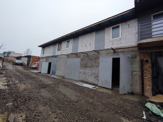 Грунт самовивіз дубово. Оренда гаражів сто або склад по бендери масив Хмельницкий