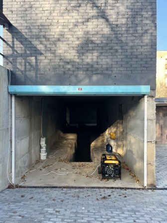 Оренда гаража Виставка 200 грн за кв. метр - фото 1