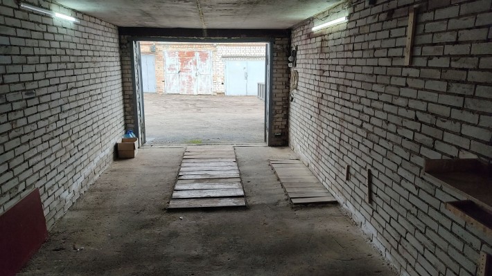 здам гараж, Київська 6А (3,2х7,5) - фото 1