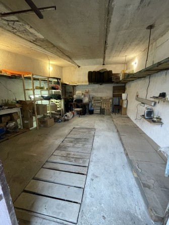 Здам в оренду великий 30м2 високий мурований гараж з підвалом в ГБК 22 - фото 1
