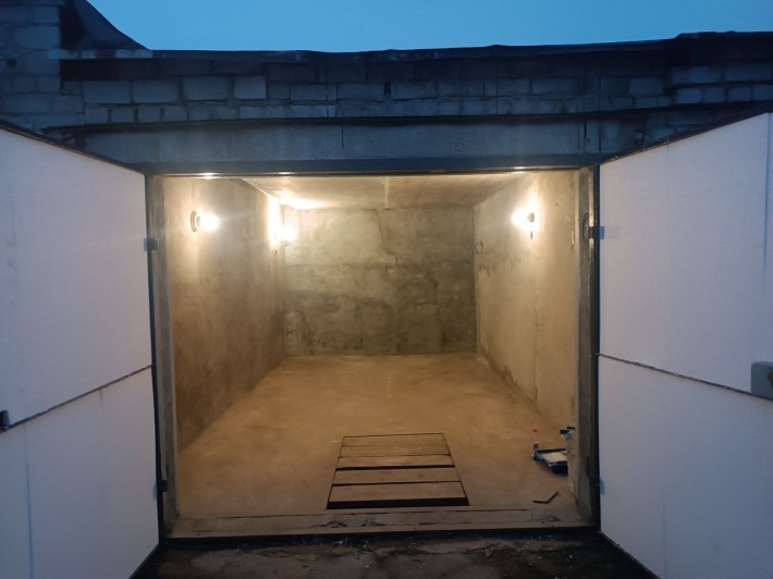 Сдам капитальный гараж в ГК "Мечта" на ул. Энергетической, правый бере - фото 1