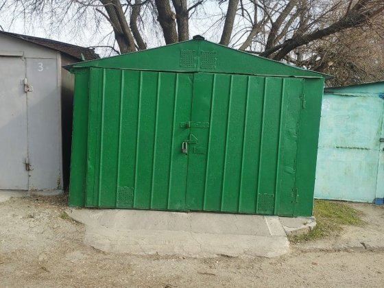 Продам металевий гараж