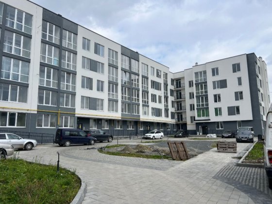 підземне паркомісце вул.Вулецька-Горішній_13м.кв._новобудова Львов
