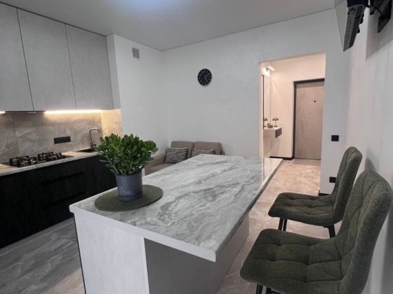 Продам 1 кімн новобудову Черновцы