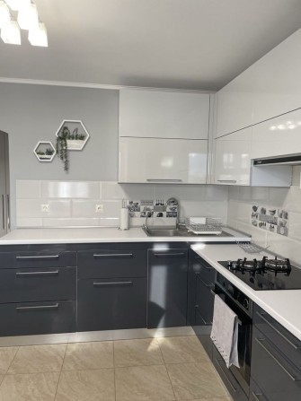 Подається 1 кімнатна квартира - фото 1