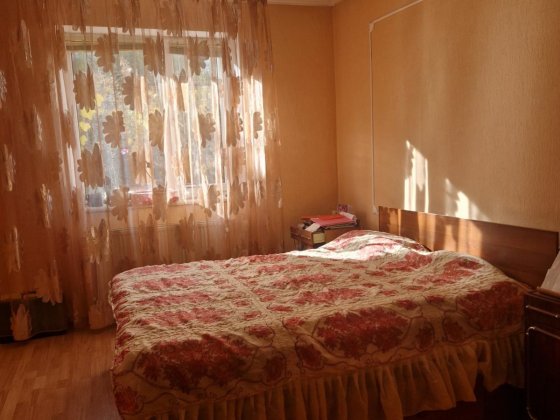 Актуально! Продаж квартири в будинку. Окремий двір. Черновцы