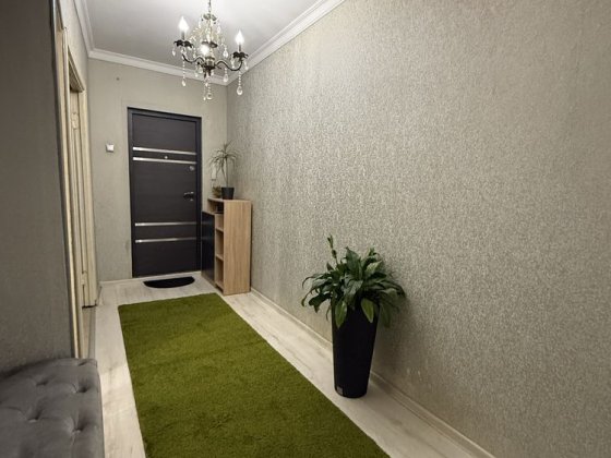 Продам 3-х кім квартиру вул. Ентузіастів Чернівці