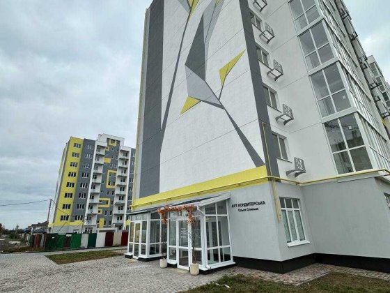 Продам простору 2-кімнатну квартиру в новобудові ЖК “Пелюстковий" Полтава