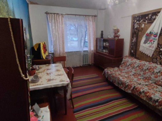 Продам 2к квартиру, 47кв.м., кімнати роздільні, р-н Половки Полтава