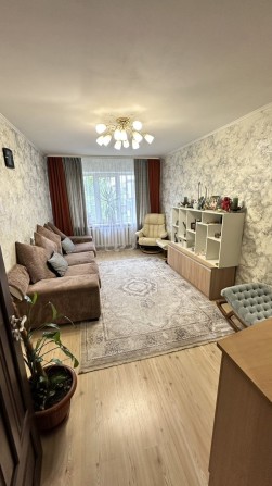 4  кімнатна  квартира  з  ремонтом,   Хороша !!! - фото 1