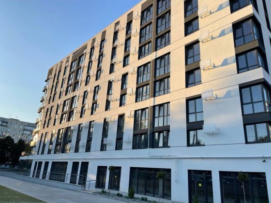 Простора 1 кім квартира в ЗДАНІЙ новобудові Рівне