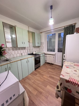 Продам 1-но кімнатну квартиру в центрі - фото 1