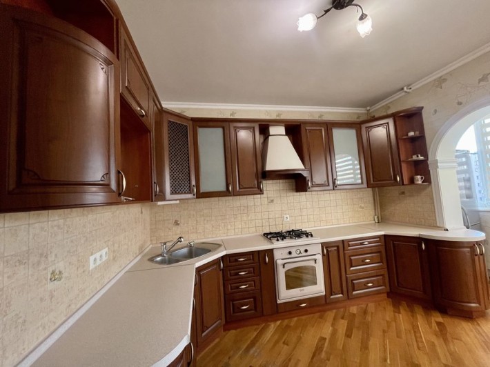 Продаж трикімнатноі новобудови в Чернівцях по в, Руській - фото 1