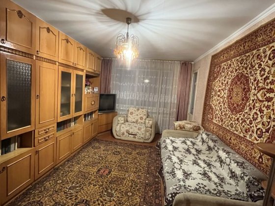 Продаж двокімнатноі чешки Черновцы