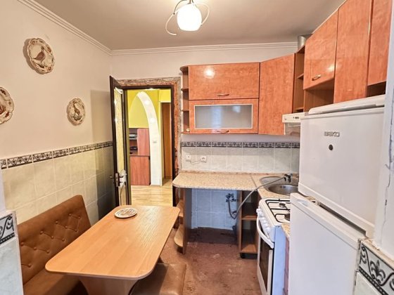 2 кімнатна квартира в Лужанах - 14 км. до Дріжзаводу, м. Чернівці Черновцы