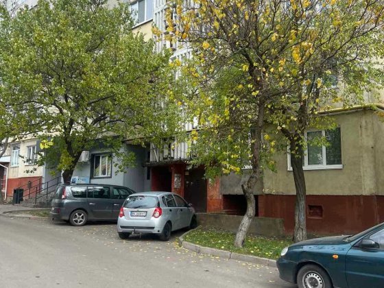 3 кімнатна квартира в панельному будинку на Ювілейному Ровно