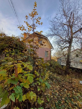 Продаж квартири в будинку на три сім"і - фото 1