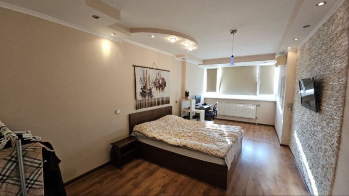 Продаж 3 кімн квартири - фото 1