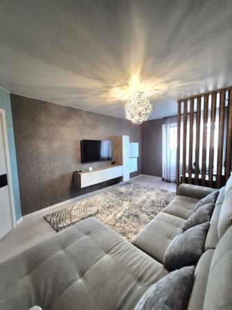 Унікальна 3к кв. в новобудові - фото 1