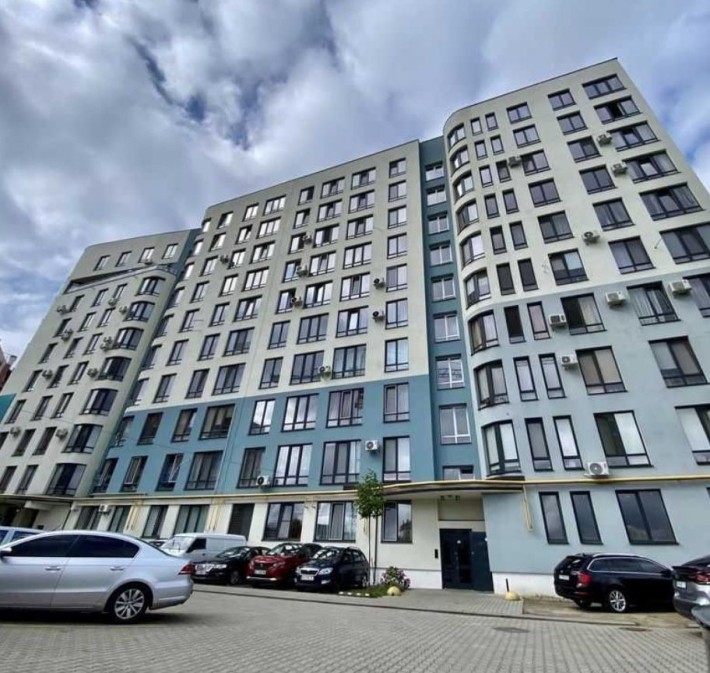 Продаж 2 кімнатної квартири в Ужгороді біля парку, ЖК Парус ! - фото 1